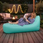 Premium lounger sea green in de tuin opblaasbare tuinstoel